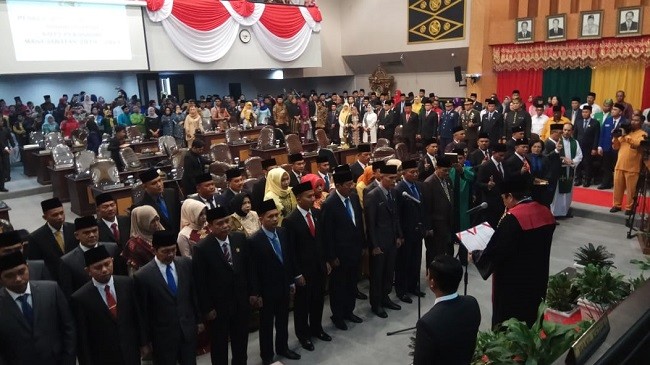 Sebanyak 45 Anggota DPRD Kota Pekanbaru Resmi dilantik Untuk Periode 2019-2024