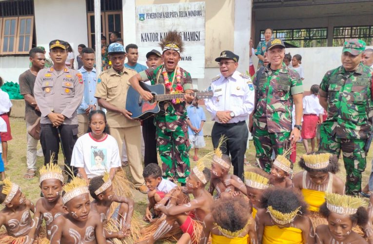 TMMD 113 Resmi Ditutup,  Pangdam Kasuari Minta Pertahankan Kebersamaan Dan Kemanunggalan TNI-Rakyat