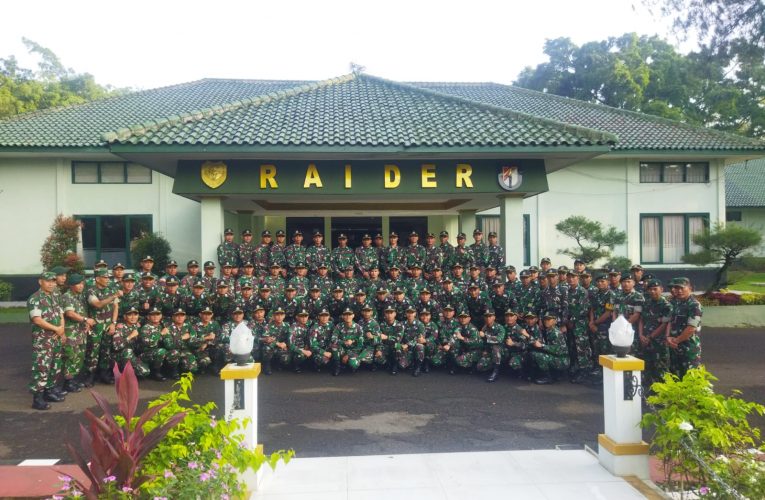 PELEPASAN KEGIATAN OJT SISWA SECAPA TNI AD DI YONIF RAIDER 300/BJW*
