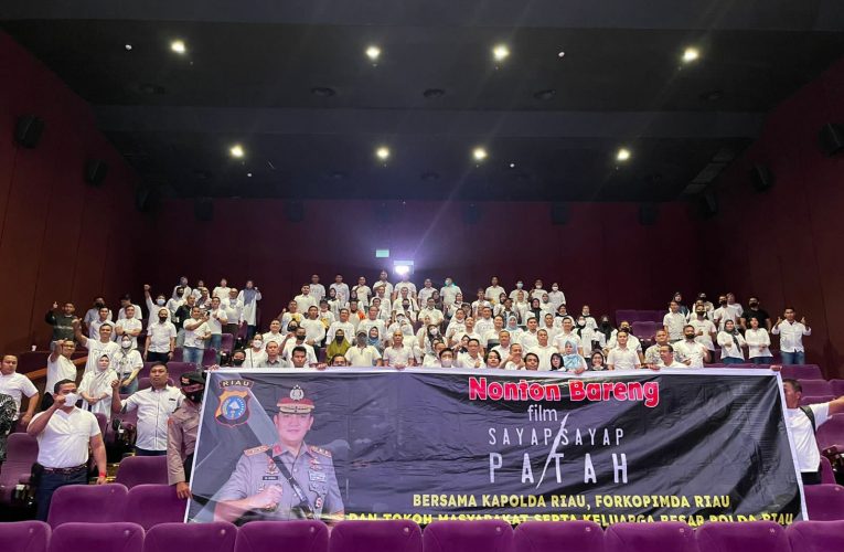 Polda Riau Gelar Nonton Bareng Film ‘Sayap Sayap Patah’, Seru
