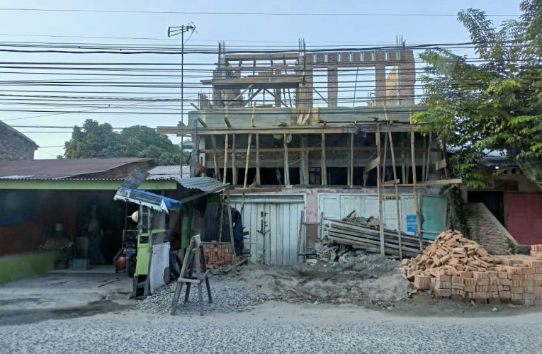 Dua Bangunan Megah Bebas Berdiri Tanpa PBG Diduga Famili Ketua PPP Kota Medan